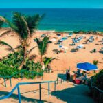 imagem panorâmica da praia do Buracão