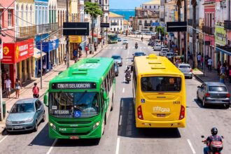 Salvador amplia linhas e itinerários de ônibus